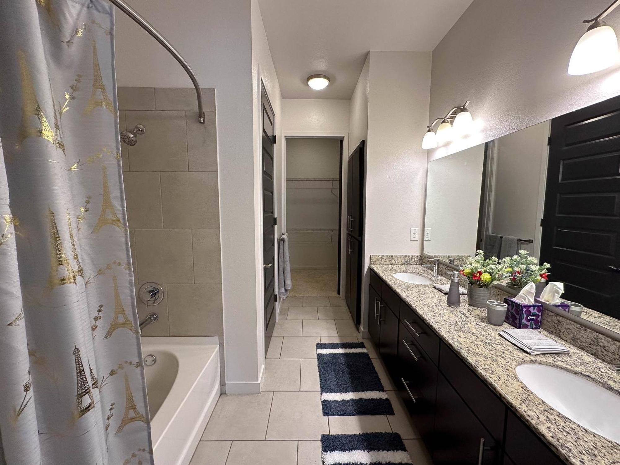 לוס אנג'לס Lux 2 Bedroom In Woodland Hills מראה חיצוני תמונה